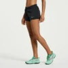 Outpace 2.5″ split shorts för dam Outpace 2.5″ split shorts för dam
