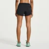 Outpace 2.5″ split shorts för dam Outpace 2.5″ split shorts för dam