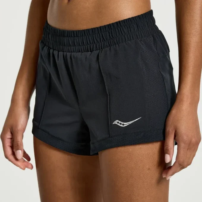 Outpace 2.5″ split shorts för dam Outpace 2.5″ split shorts för dam