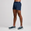Outpace 2,5″ split shorts för herr Outpace 2,5″ split shorts för herr