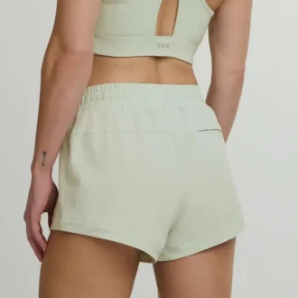 Outpace 3″ shorts för dam